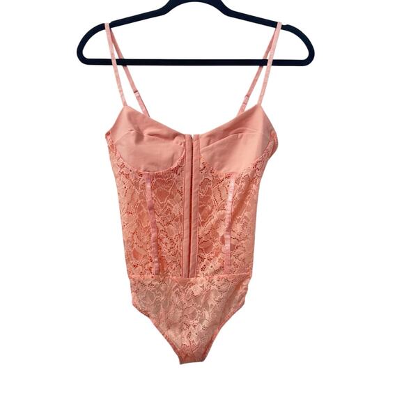 NWT! Free People Intimately Lace Night Rhythm Bodysuit - Size Small - Picture 6 of 8